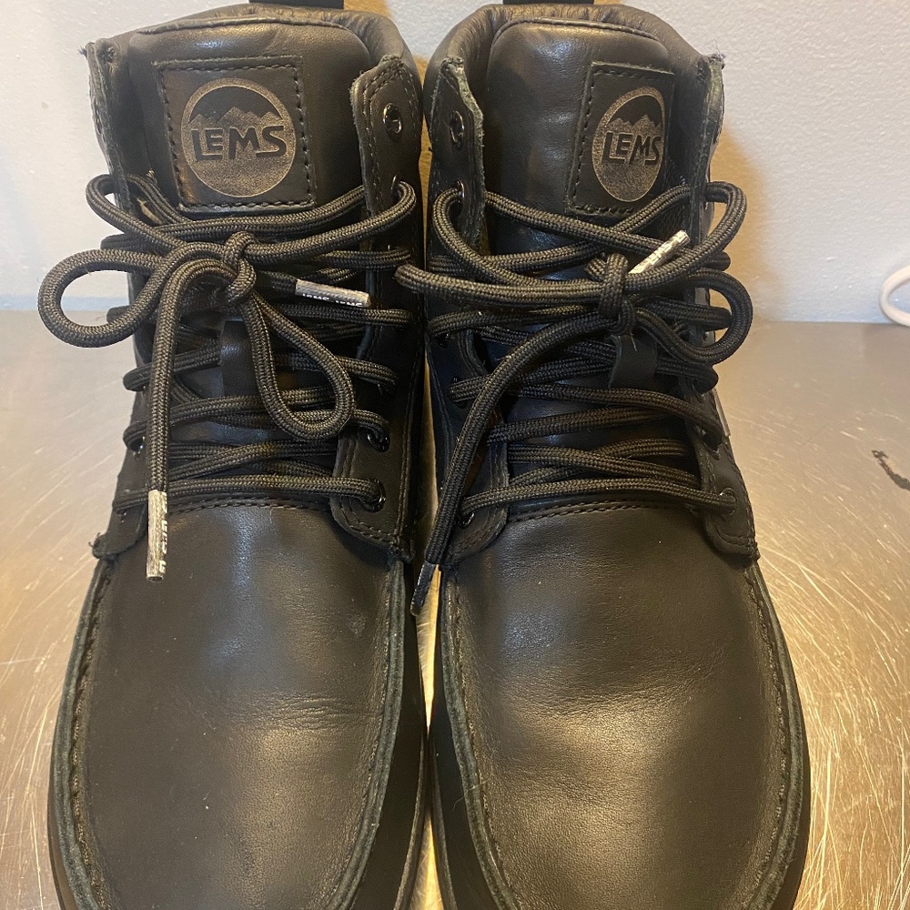 LEMS Men’s waterproof boulder boot size 10